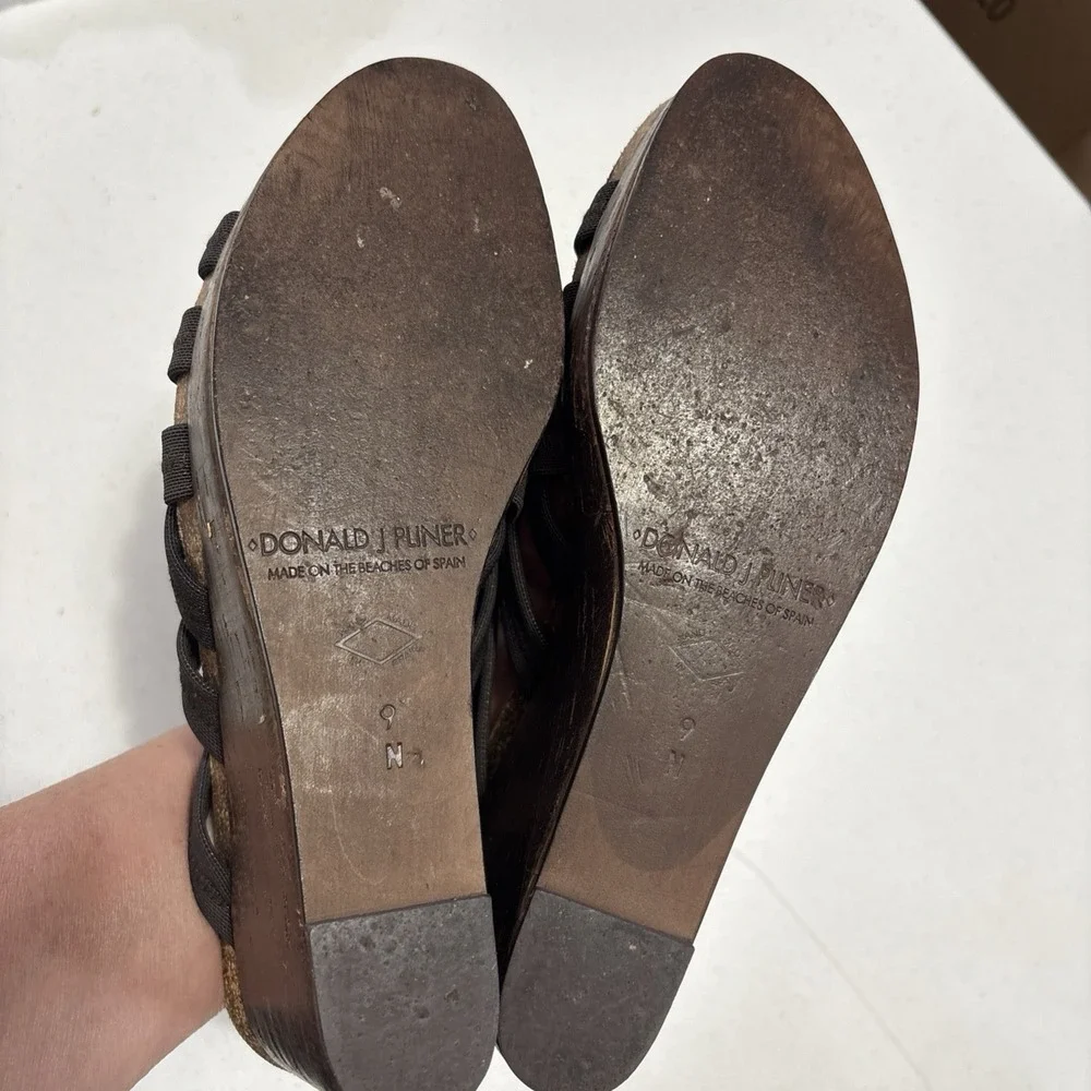 DONALD J PLINER Metallic Mesh Cork Wedge Sandals Size‎ 6 N